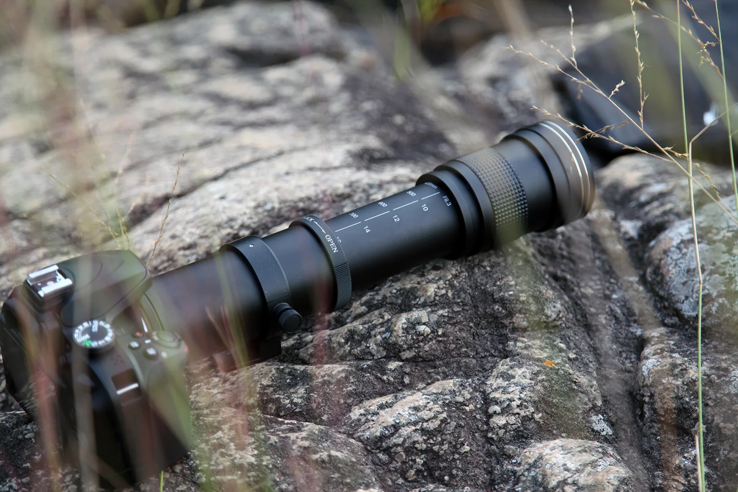 Lightdow Super Telephoto Manual Zoom Lens 420-800mm F8.3-16 With T2 Ring Adapter for Sony Canon Nikon Pentax Olympus Cameras