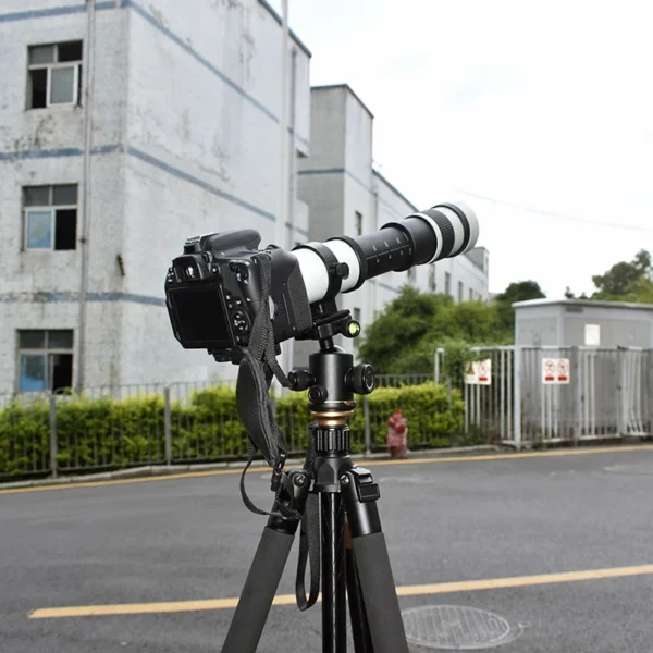 Lightdow Super Telephoto Manual Zoom Lens 420-800mm F8.3-16 With T2 Ring Adapter for Sony Canon Nikon Pentax Olympus Cameras