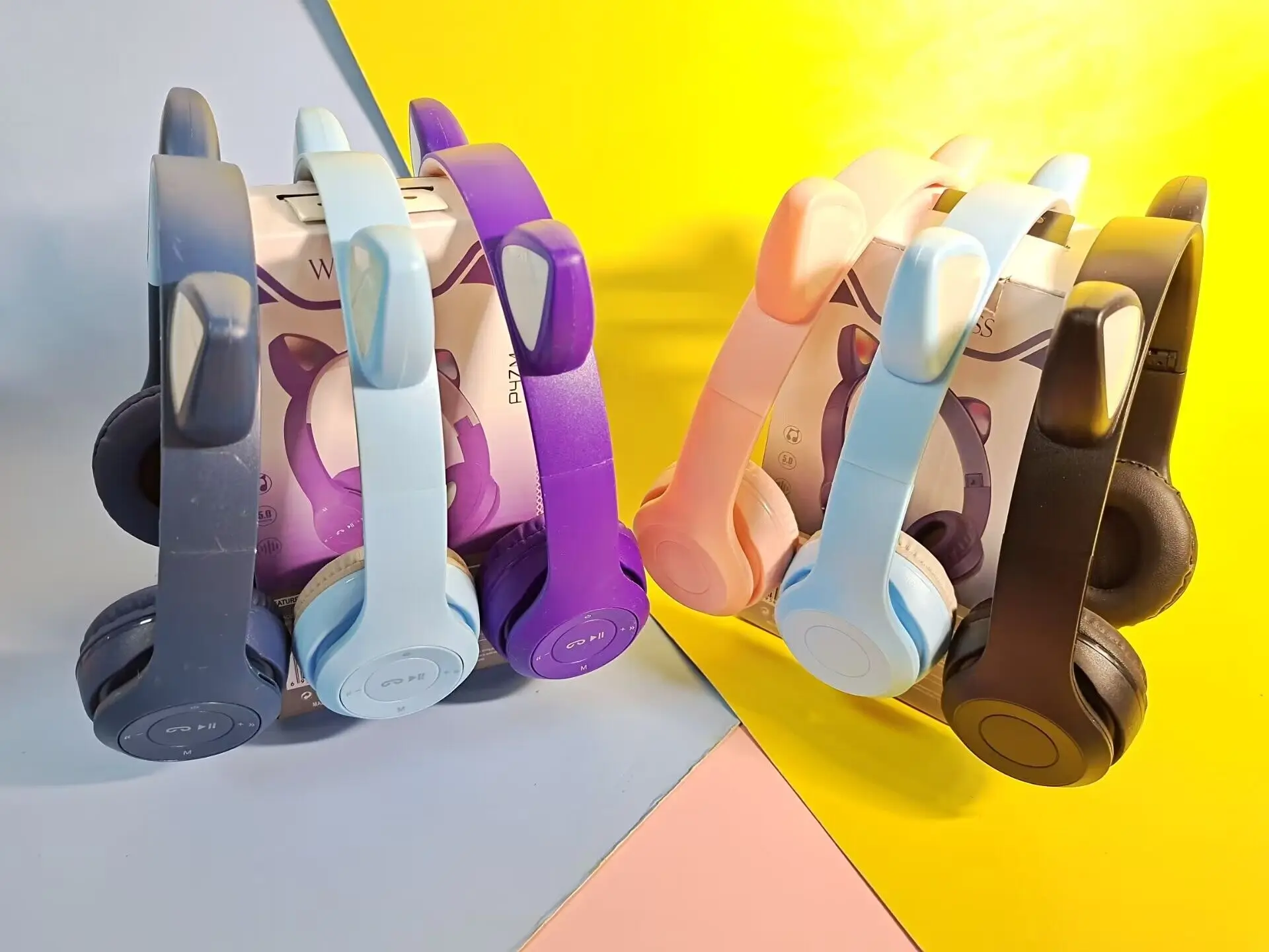 Cat Ears Headphones Flash Light Wireless With MIC Control LED Kid Girl Stereo Cute Music Helmet Bluetooth Phone Headset Earphone