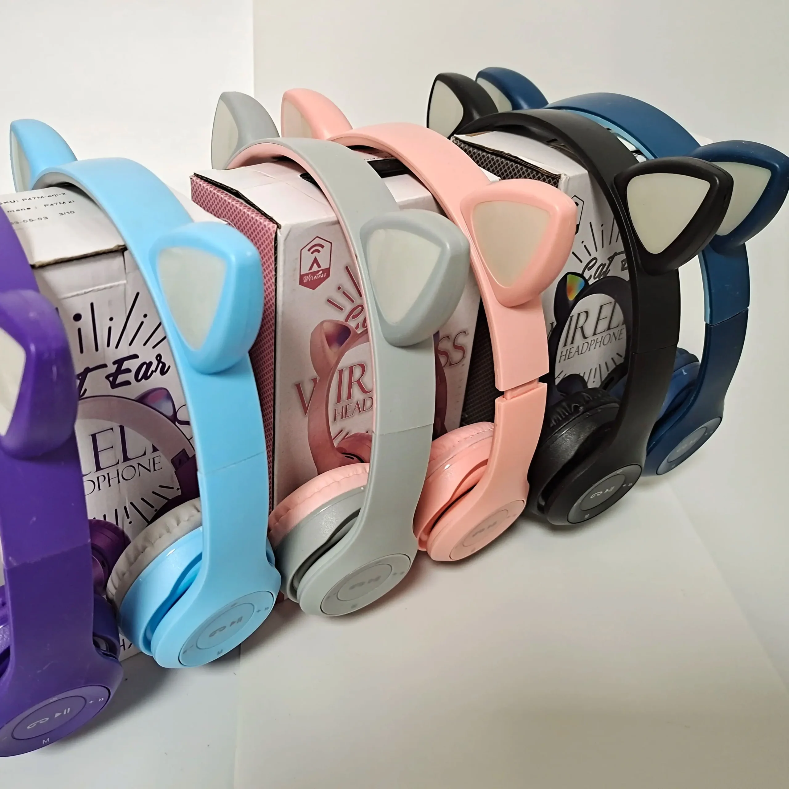 Cat Ears Headphones Flash Light Wireless With MIC Control LED Kid Girl Stereo Cute Music Helmet Bluetooth Phone Headset Earphone