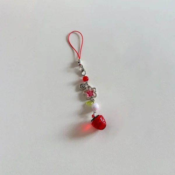 Sweet Y2K Cute Strawberry Mobile Phone Lanyard Lovely Fruits Phone Chain For Girls Aesthetic Cellphone Keychain