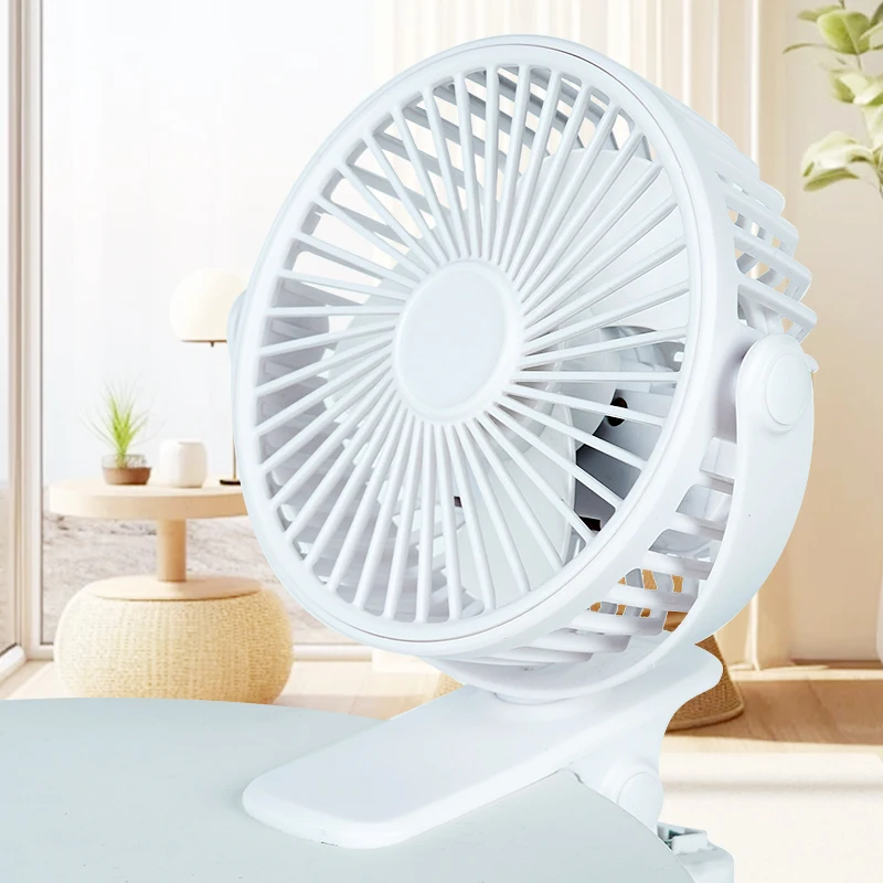 Mini clip electric fan, which can rotate 180 degrees. The stand supports USB charging, and multiple gears can be adjusted.