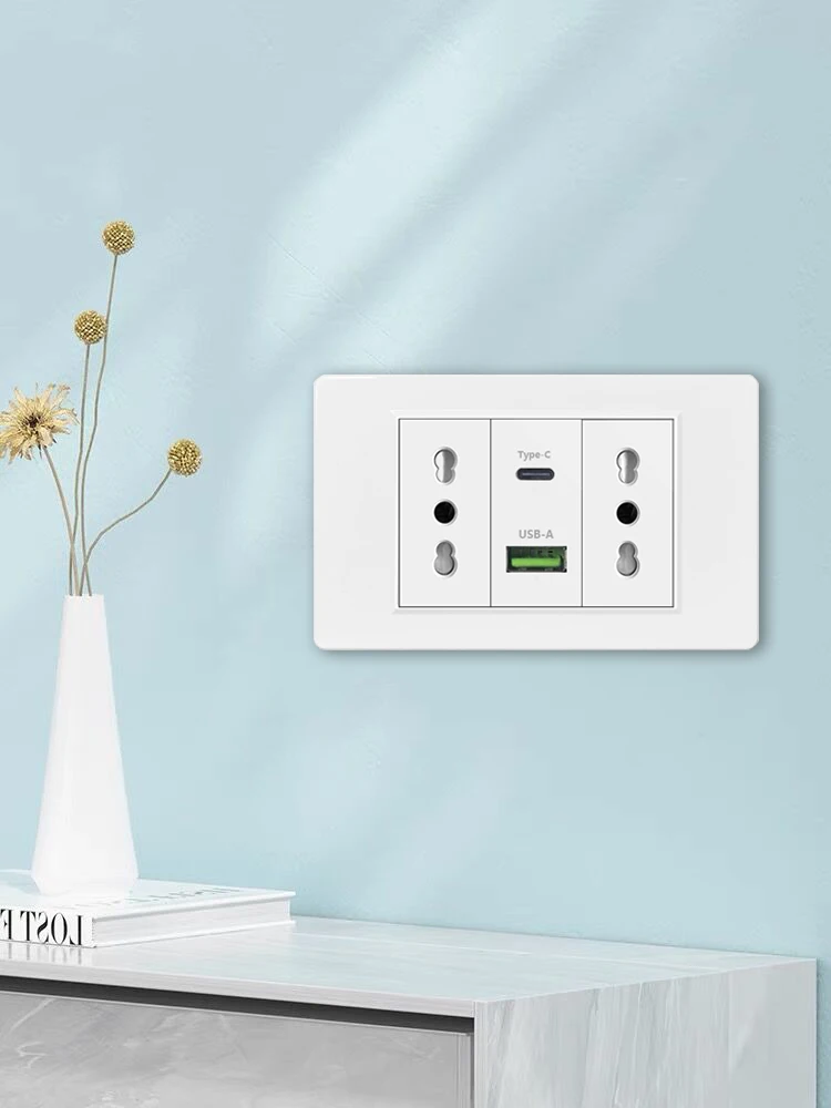 Italy Chile  Standard Outlet with USB Smart Type-c 20W Fast Charging, Dual USB Wall Socket Chile Plug Plastic Panel Light Switch